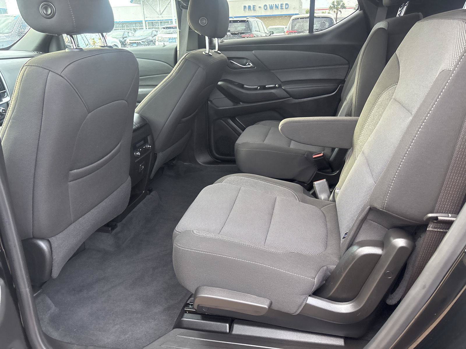 Used 2023 Chevrolet Traverse LT AWD/4WD image 26