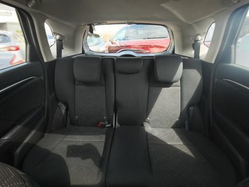 Used 2016 Honda Fit EX image 35