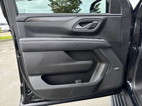 Used 2024 GMC Yukon AT4 AWD/4WD image 18
