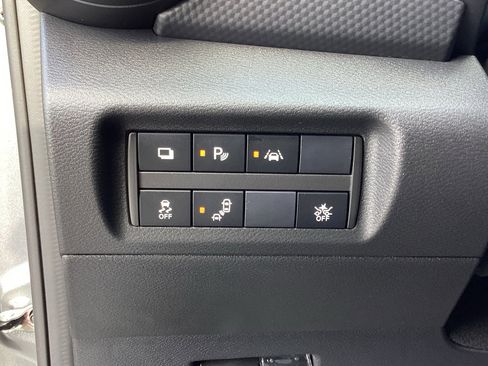 Used 2024 Nissan Kicks S FWD image 27