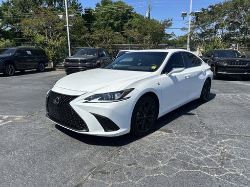 Used 2022 Lexus ES 350 F Sport w/ Accessory Package 2 FWD image 5