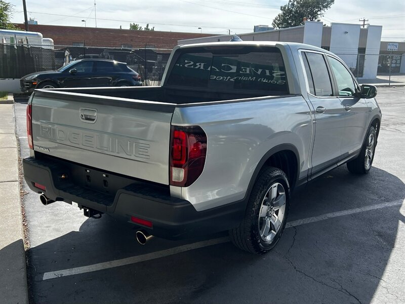 Used 2025 Honda Ridgeline RTL image 9