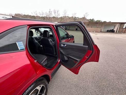 Used 2025 Ford Escape ST-Line Elite image 21