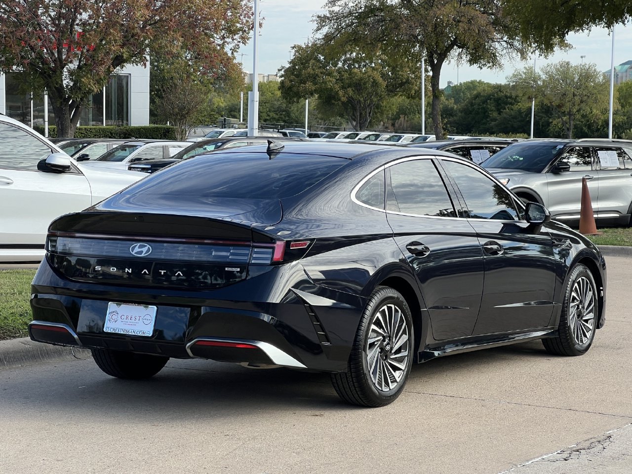 Used 2024 Hyundai Sonata SEL FWD image 4