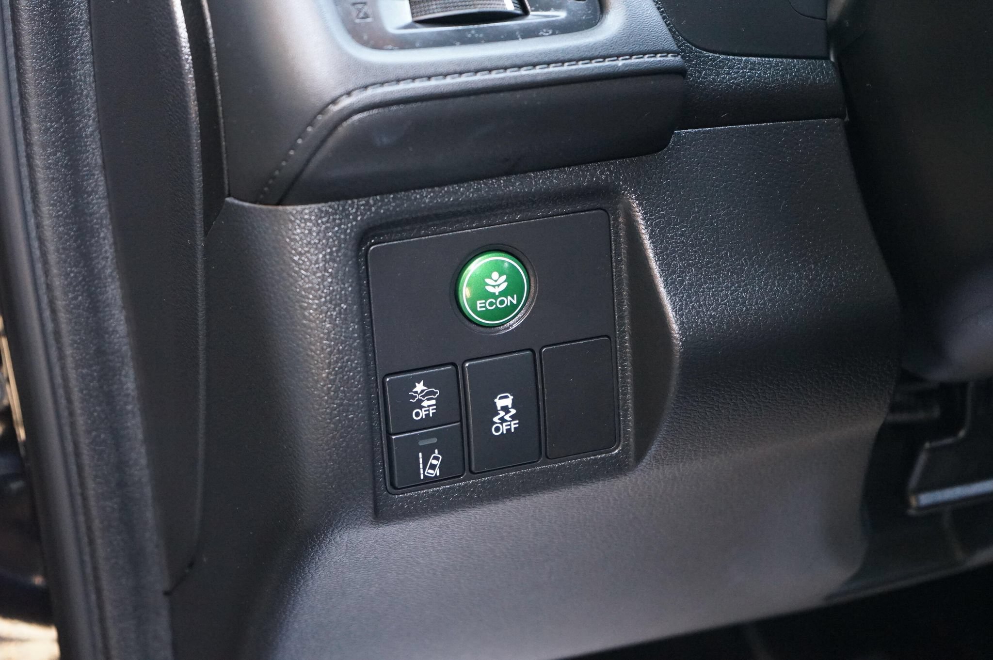 Used 2021 Honda HR-V EX-L image 11