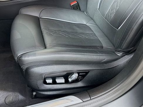 Used 2022 BMW ALPINA B7 xDrive ALPINA B7 xDrive w/ Luxury Rear Seating Package image 20