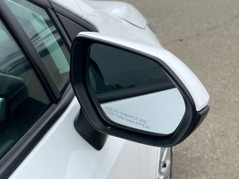 Used 2024 Toyota Corolla LE FWD image 19