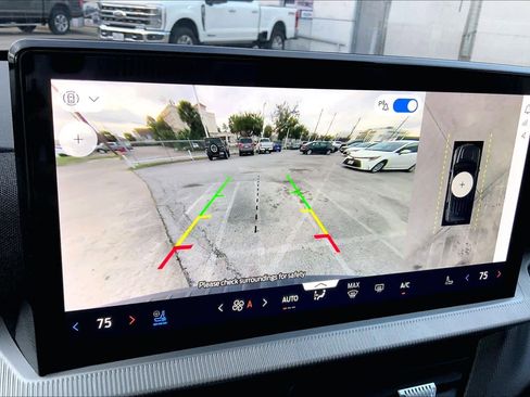 Used 2025 Ford Explorer ST image 24