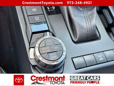 Used 2024 Toyota Tacoma TRD Off-Road image 26