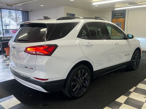 Used 2023 Chevrolet Equinox RS AWD/4WD image 16