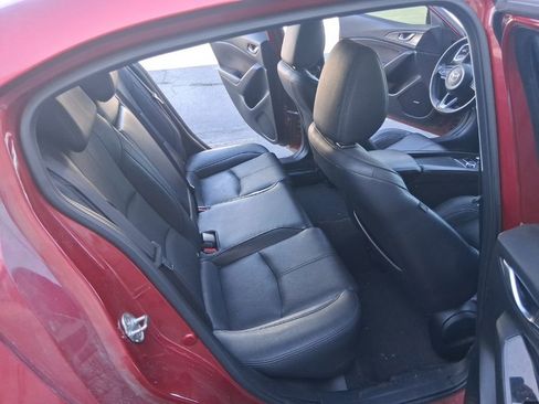 Used 2017 MAZDA MAZDA3 Grand Touring FWD image 10