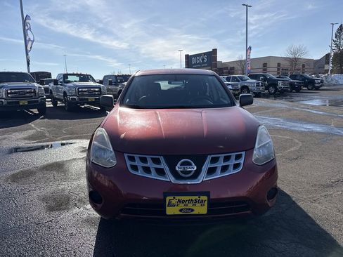 Used 2013 Nissan Rogue S image 3