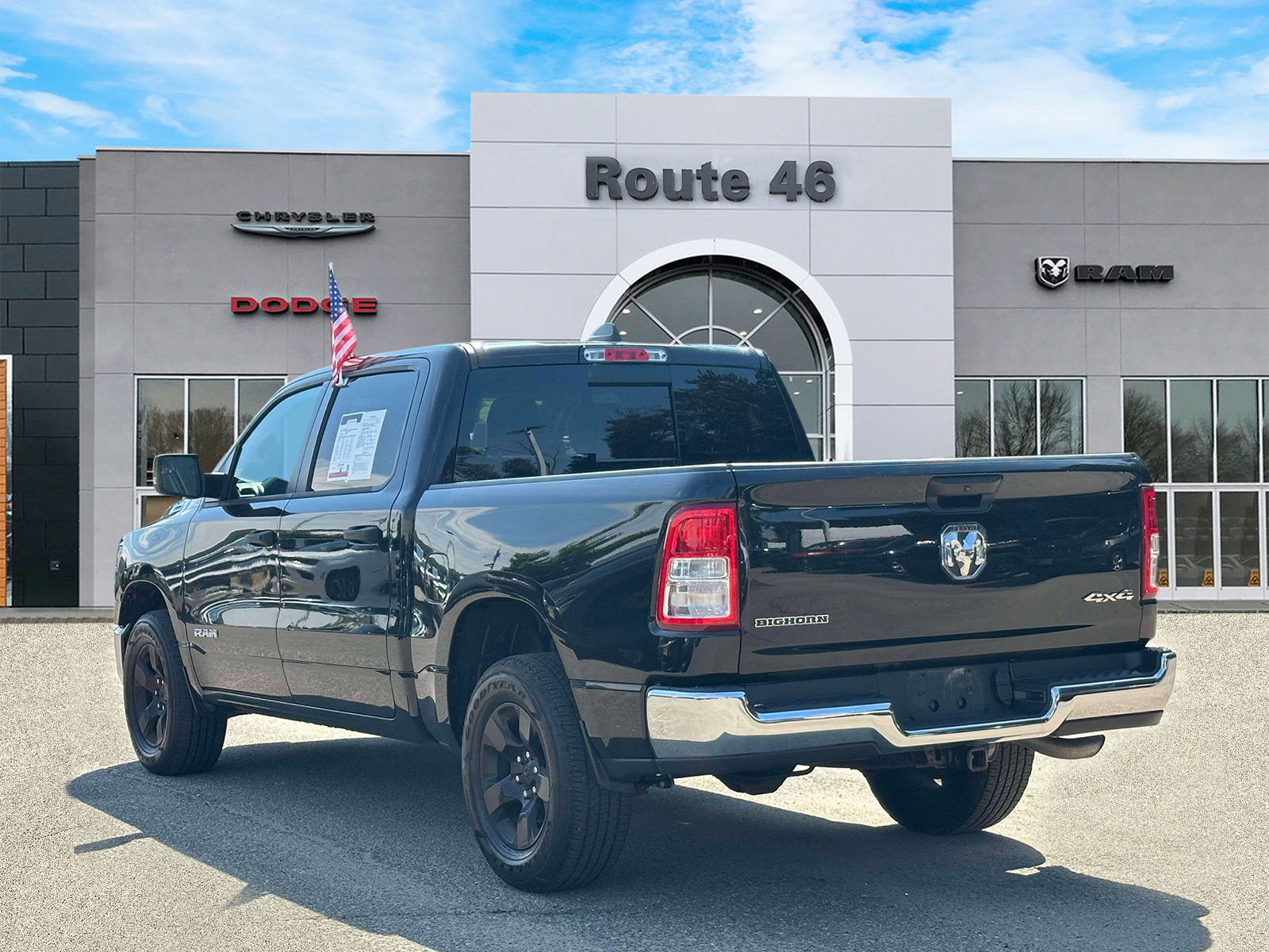 Used 2023 RAM 1500 Big Horn AWD/4WD image 4
