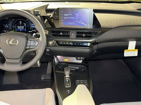 New 2026 Lexus UX 300h 300h Premium image 12