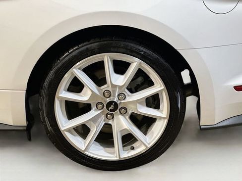 Used 2022 Ford Mustang GT Premium w/ Equipment Group 401A image 6