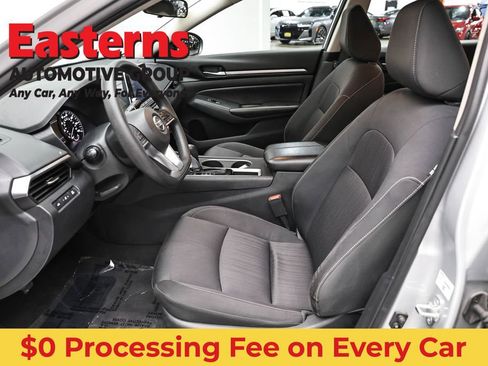 Used 2022 Nissan Altima 2.5 SV FWD image 14