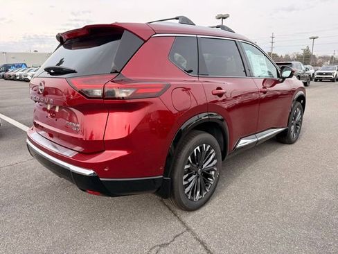 New 2026 Nissan Rogue Platinum w/ Platinum Premium Package image 5