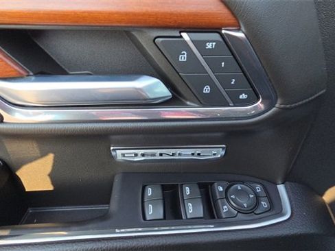 Used 2023 GMC Sierra 1500 Denali w/ Technology Package image 36