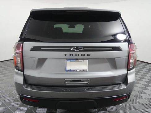 Used 2024 Chevrolet Tahoe Z71 w/ Luxury Package AWD/4WD image 4