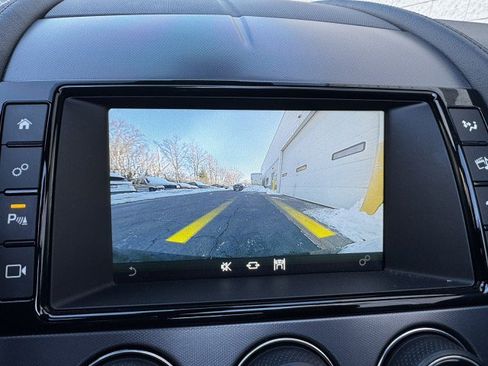 Used 2018 Jaguar F-TYPE Convertible image 37