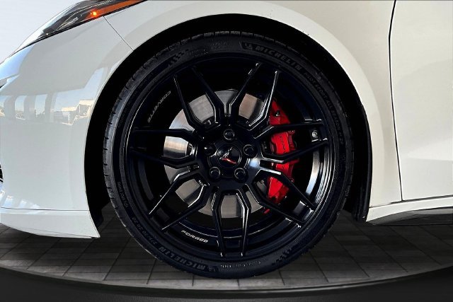 Used 2024 Chevrolet Corvette Z06 RWD image 27