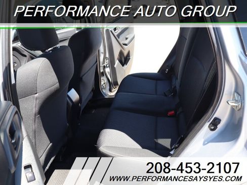Used 2015 Subaru Forester 2.5i Premium w/ All-Weather Package AWD/4WD image 10