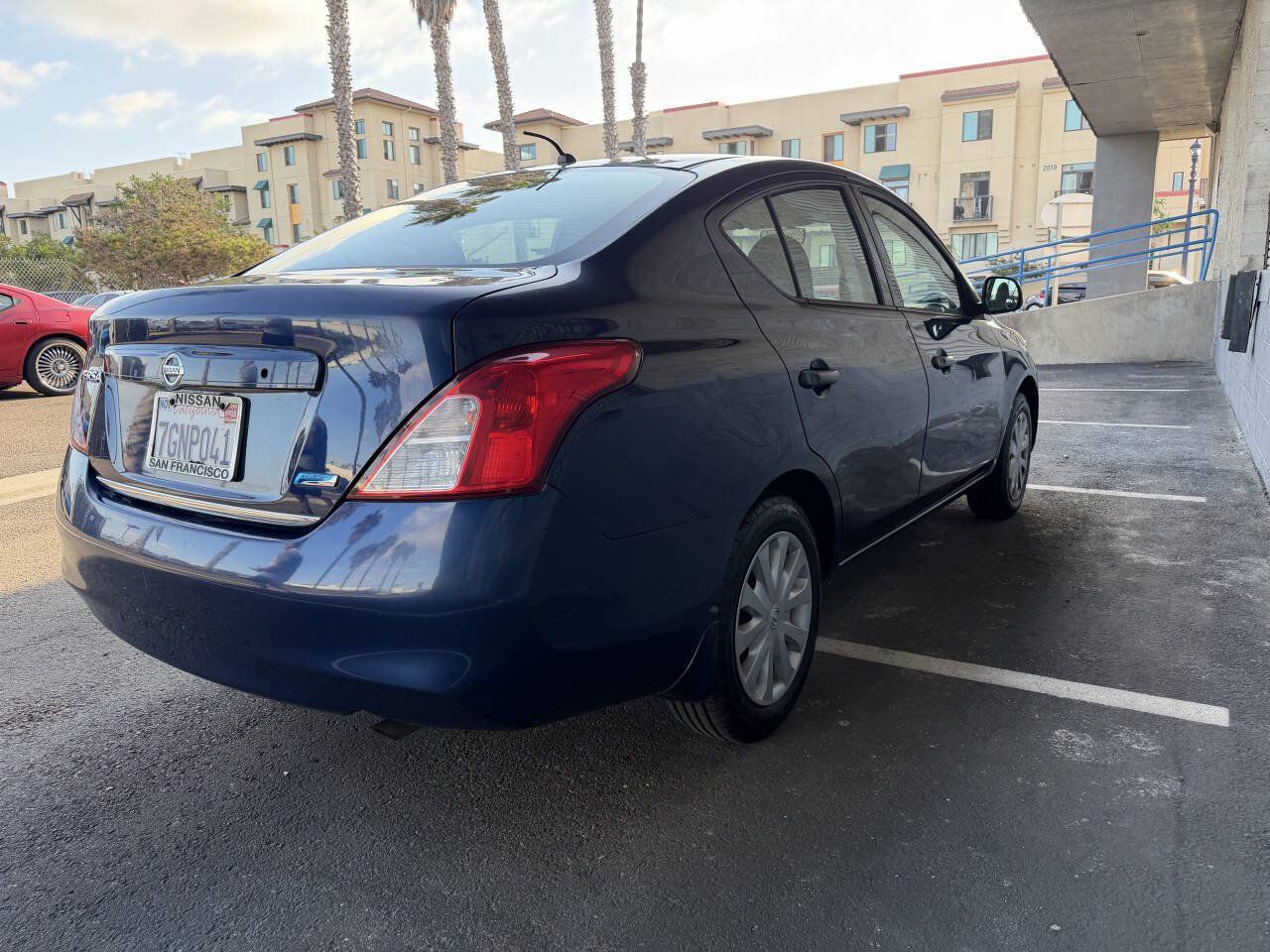 Used 2012 Nissan Versa S FWD image 4