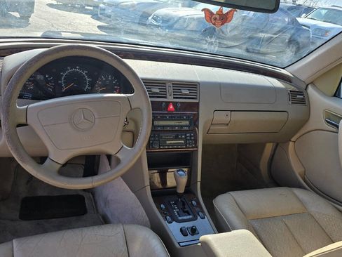 Used 1998 Mercedes-Benz C 230 image 9