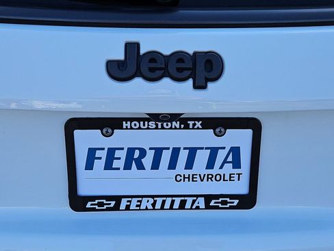 Used 2018 Jeep Compass Trailhawk w/ Cold Weather Group image 36