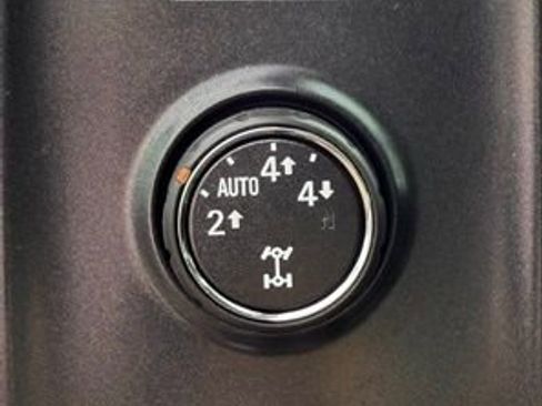 Used 2015 GMC Sierra 1500 SLE w/ SLE Value Package image 22