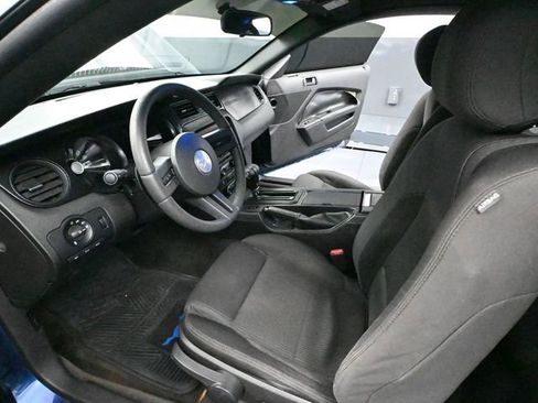 Used 2012 Ford Mustang Coupe image 22