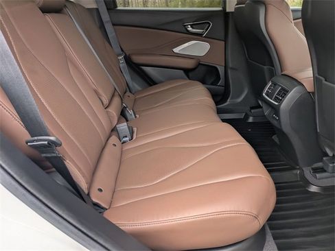 Certified 2025 Acura RDX w/ Technology Package image 27