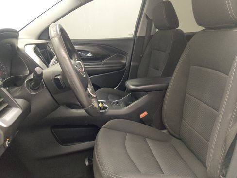 Used 2023 GMC Terrain SLE w/ Elevation Edition FWD image 17