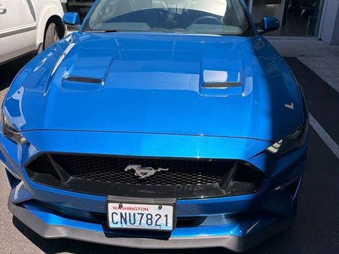 Used 2021 Ford Mustang GT Premium w/ GT Performance Package RWD image 3