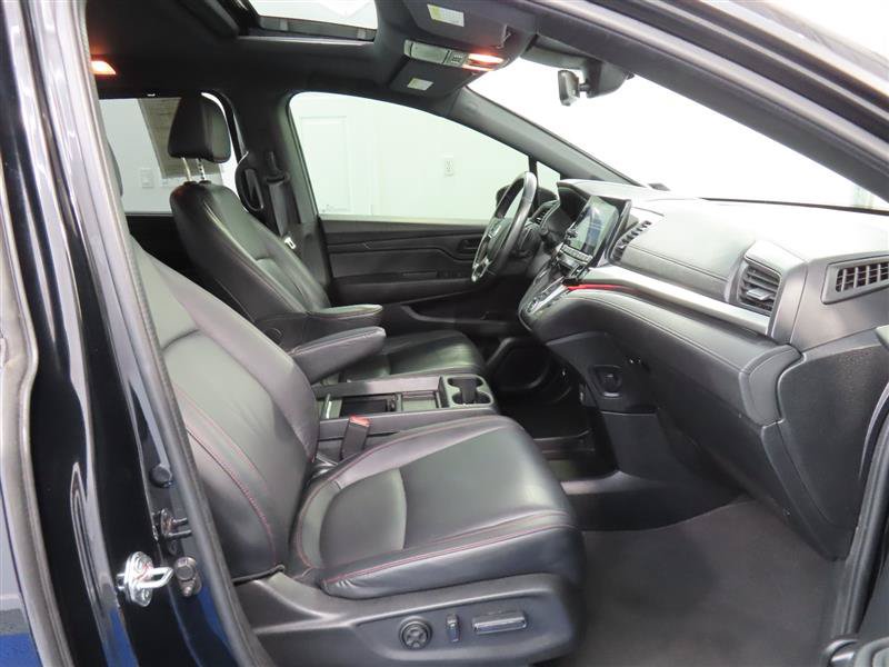 Used 2024 Honda Odyssey Sport image 31