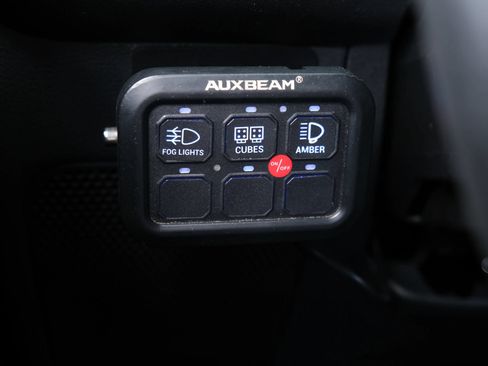 Used 2017 Jeep Wrangler Sport AWD/4WD image 22
