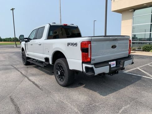 New 2025 Ford F250 Lariat w/ Black Appearance Package image 7