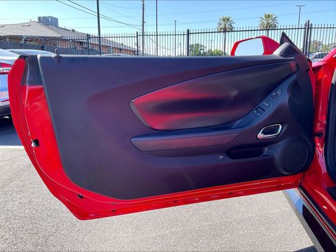 Used 2015 Chevrolet Camaro Z/28 RWD image 24