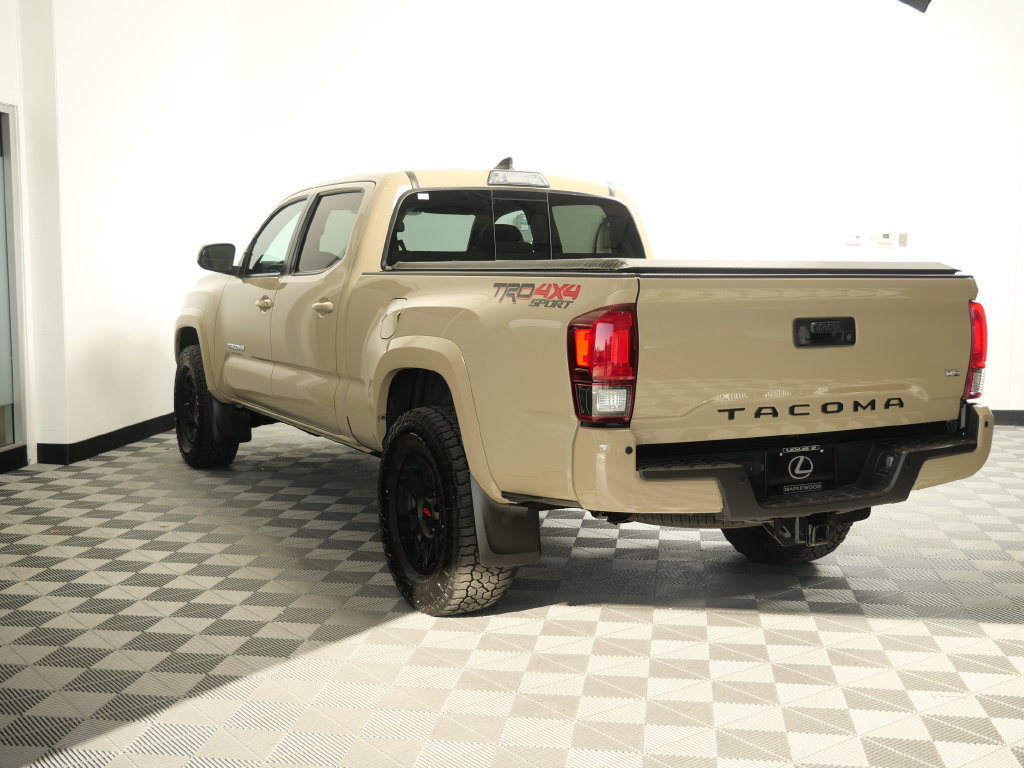 Used 2019 Toyota Tacoma TRD Sport w/ Technology Package AWD/4WD image 7