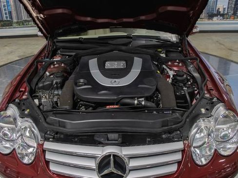 Used 2007 Mercedes-Benz SL 550 image 4