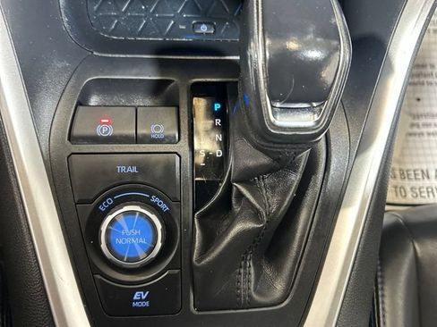 Used 2020 Toyota RAV4 XSE AWD/4WD image 31