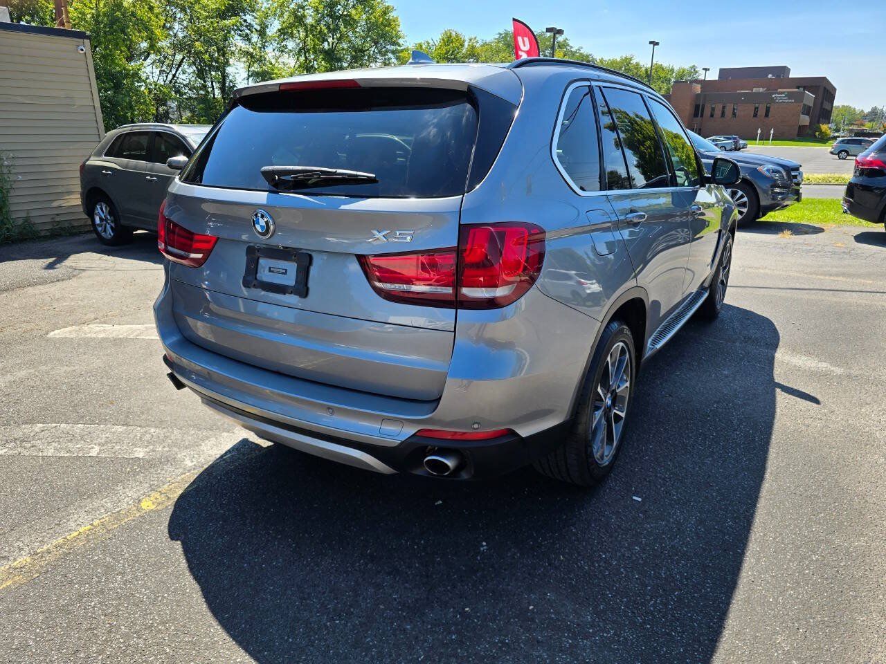 Used 2015 BMW X5 xDrive35i AWD/4WD image 3