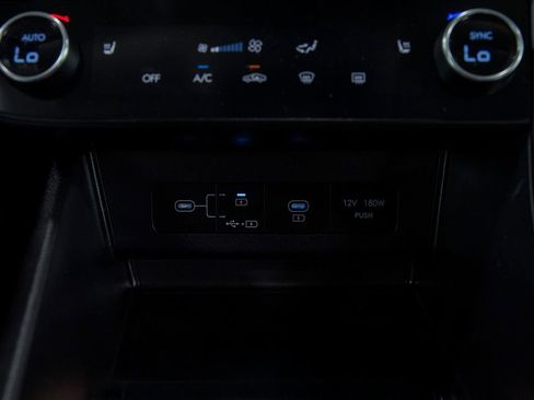 Used 2025 Hyundai Sonata SEL FWD image 30