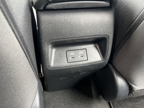 Certified 2025 Toyota Corolla SE FWD image 14