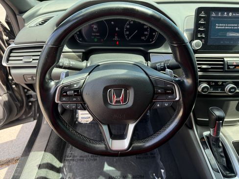 Used 2022 Honda Accord Sport image 12