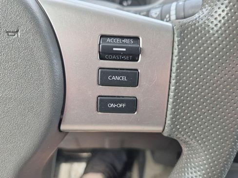 Used 2018 Nissan Frontier SV AWD/4WD image 16
