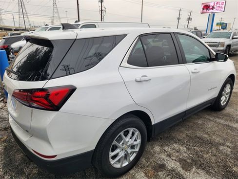 Used 2023 Chevrolet Equinox LT image 5