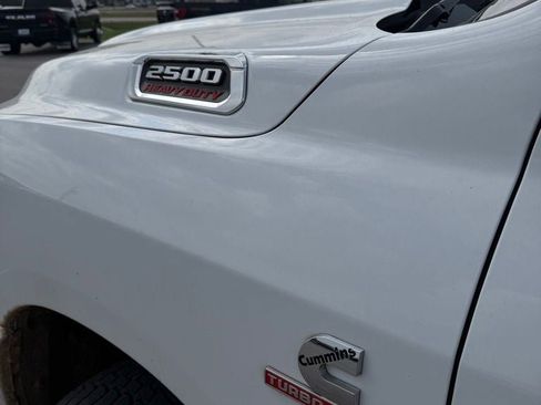 Used 2022 RAM 2500 Big Horn w/ Level A Equipment Group AWD/4WD image 8