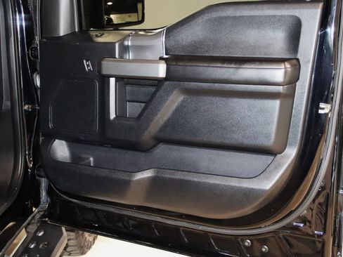Used 2016 Ford F150 XLT w/ Equipment Group 302A Luxury AWD/4WD image 62