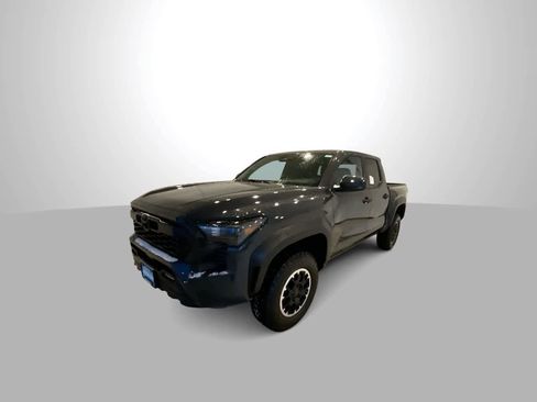 New 2026 Toyota Tacoma TRD Off-Road image 4